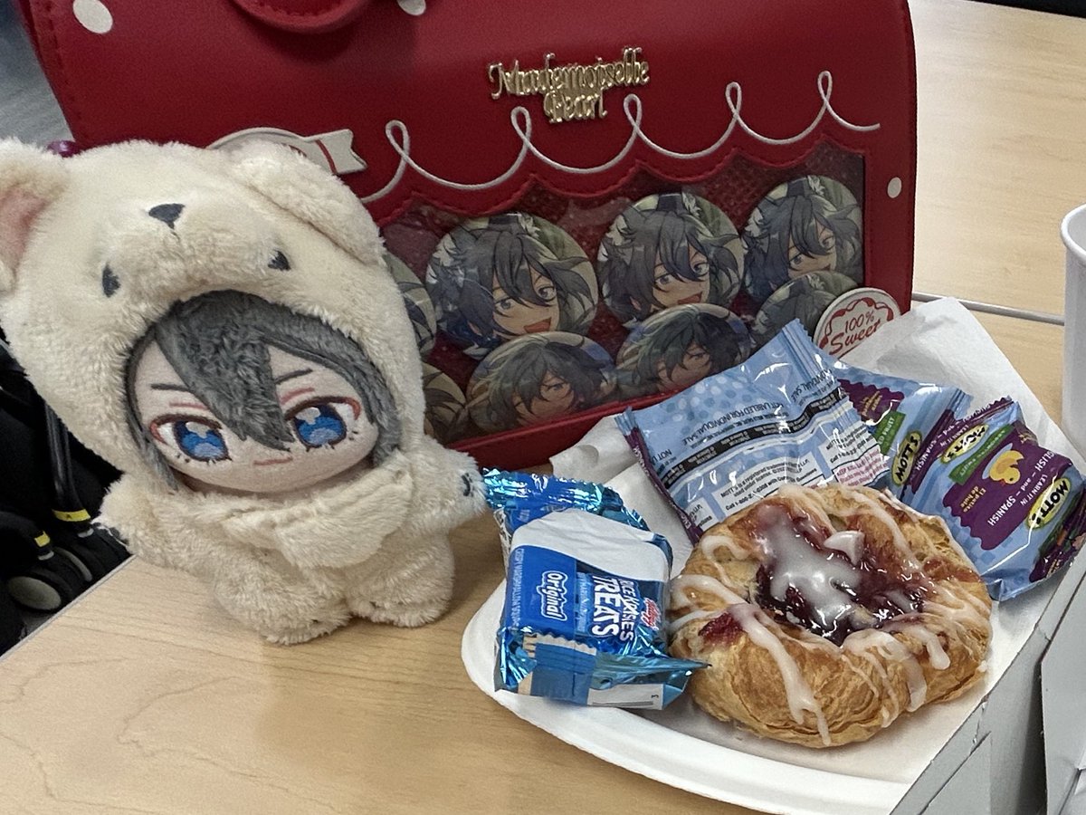 Ysa ☕️🍒🎰 tweet media