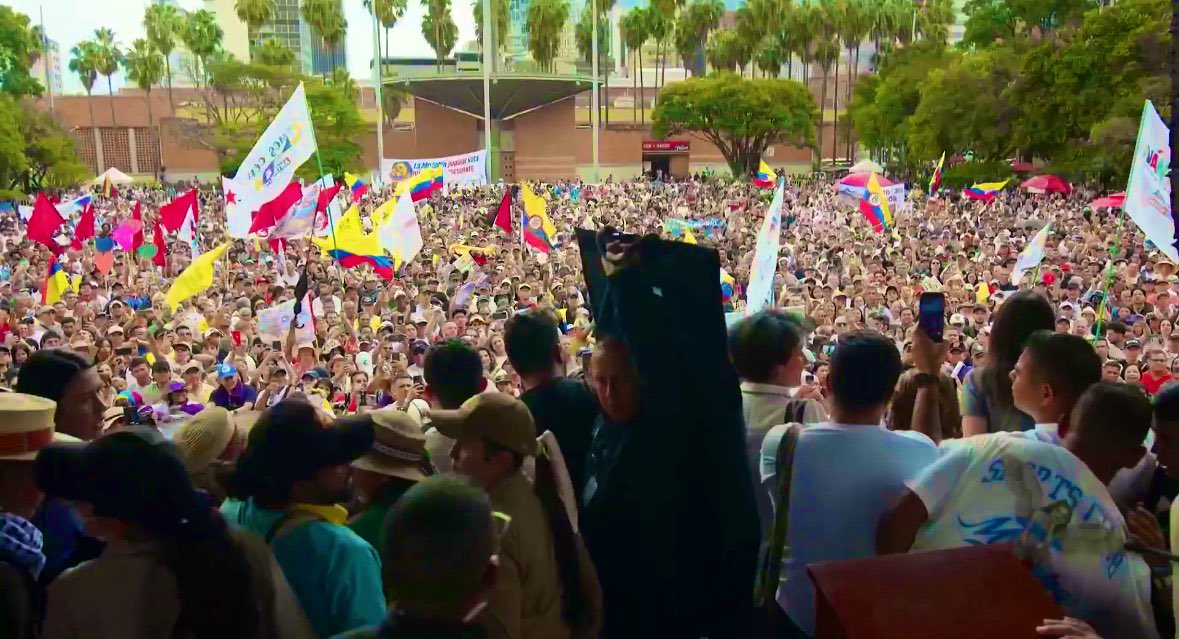 Julian D. Martinez tweet media