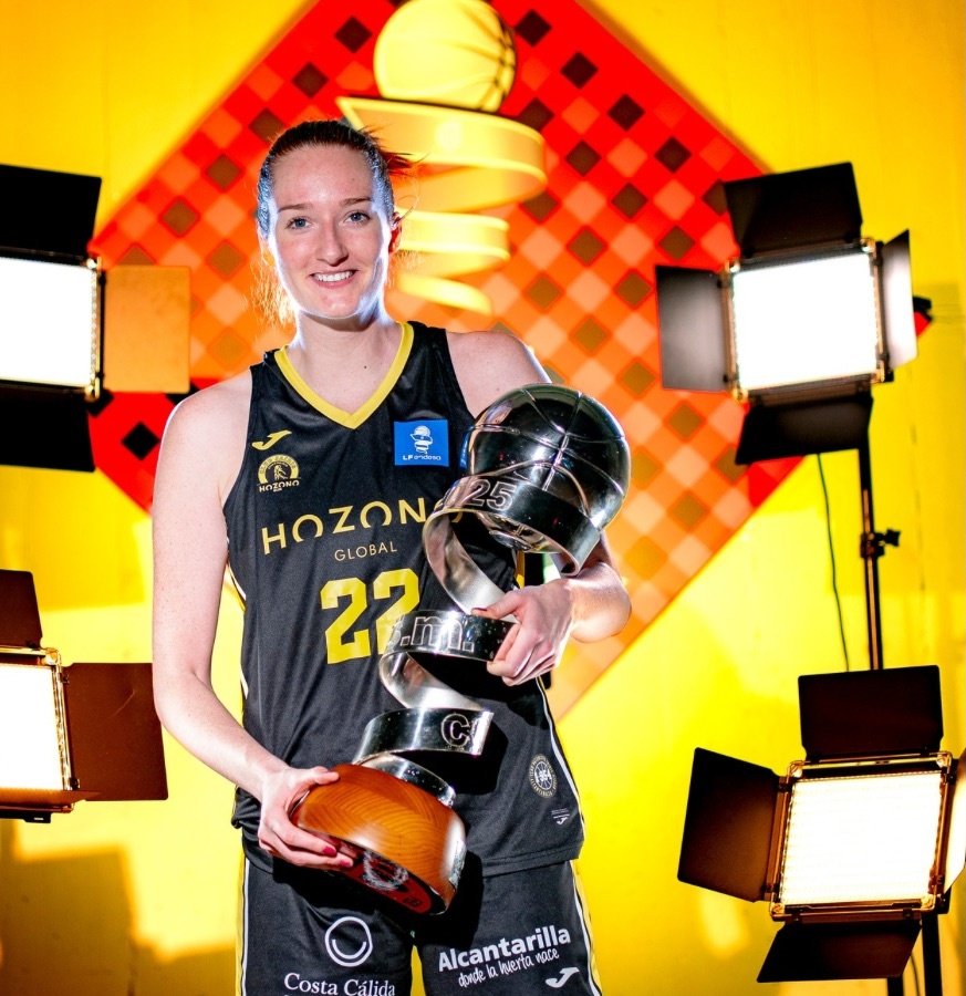 Baloncesto Aragonés por España tweet media