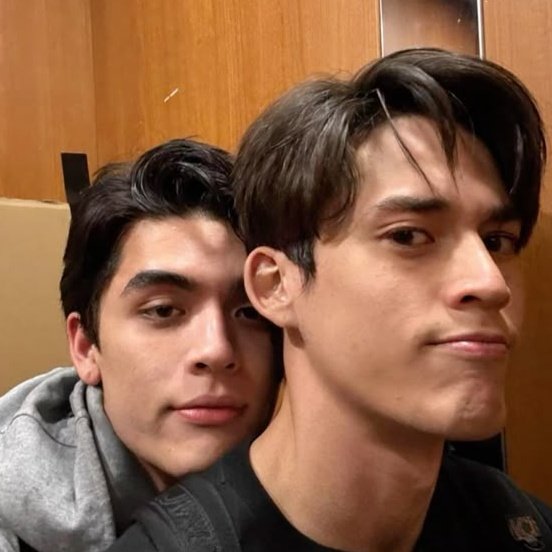 𝐽𝐺𝐺 tweet media