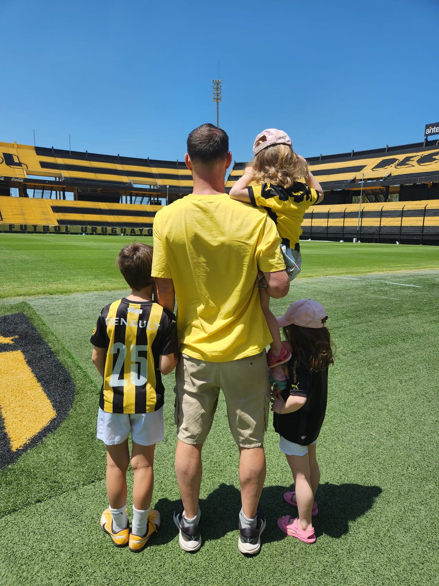 campeóndelsiglo@telodiceelmundoentero tweet media