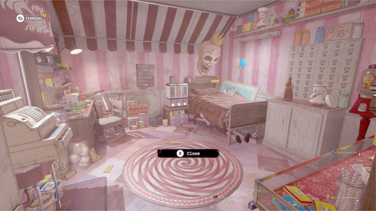 ꒰୨୧꒱ tweet media