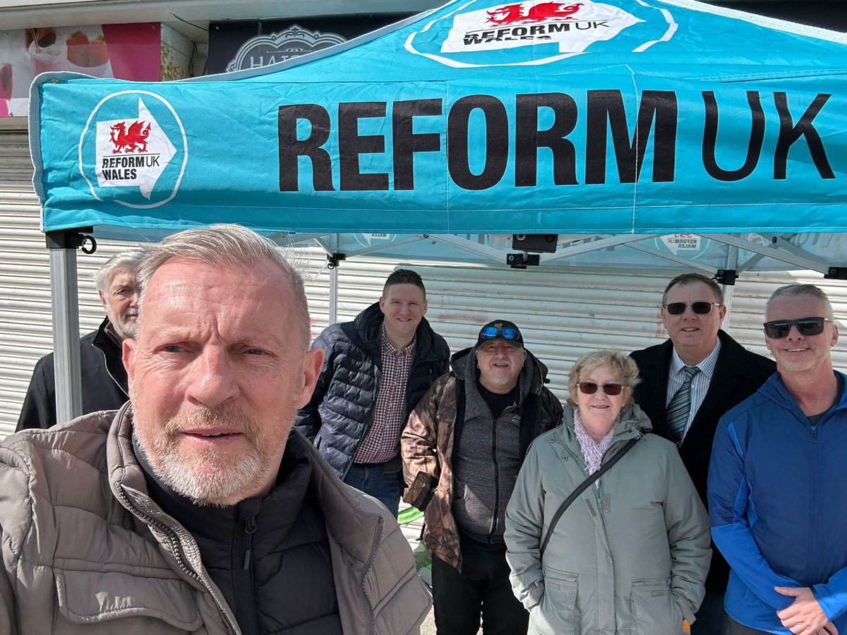 Thanks to everyone that came out in Merthyr today! Gurnos is Reform &amp; we’re right in the heart of the community 🩵

The amount of people that said”I used to vote Labour but now I’m Reform” was staggering and shows momentum is with us!

Big week ahead, all hands on deck!