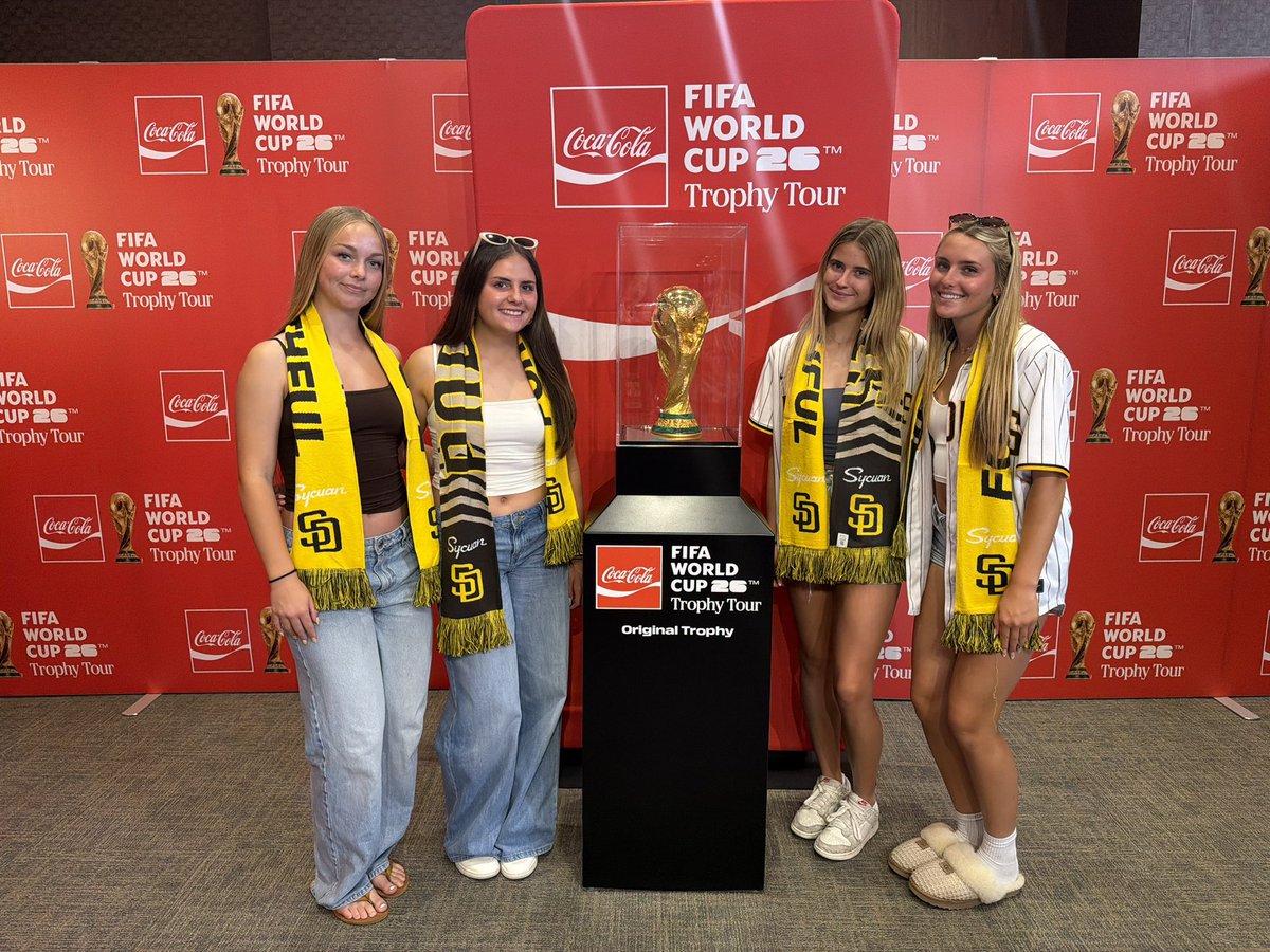AddyDean04's tweet image. Awesome experience to see the FIFA World Cup Trophy 🏆 and cheer on our San Diego Padres with my friends and teammates💛🤎
@FIFAWorldCup @Padres @SurfSoccerClub ⚾️ ⚽️ 
#fifaworldcup #sandiegopadres #trophy #friendsforlife #surfproud #vamos