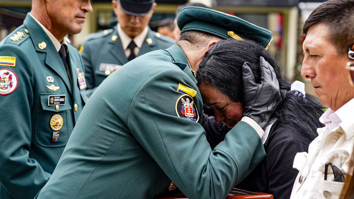 Comandante General de las Fuerzas Militares tweet media