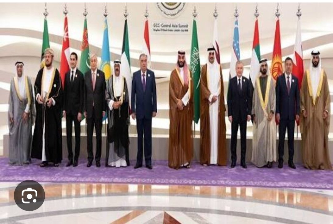 HManuch20's tweet photo. حسم میگه
عربستان به ایران پیام میده،۵همسایه امریکا رو از جنگ خارج میکنیم، شما هم مارو از حمله، معاف و تنگه را باز کنید
غرامت هم میدیم

ایران خودش مشکل با اسراییل رو حل کنه

پ ن:
ناپلئون: خداوند با لشگر برتره
اگر ایران از پا نیفته و امریکا محقر بمونه، دلیلی برای بوس #ترامپ نیست https://t.co/yYDEpNxVFK