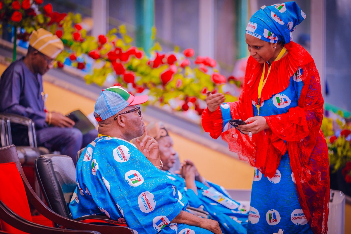 A. Ayofe tweet media