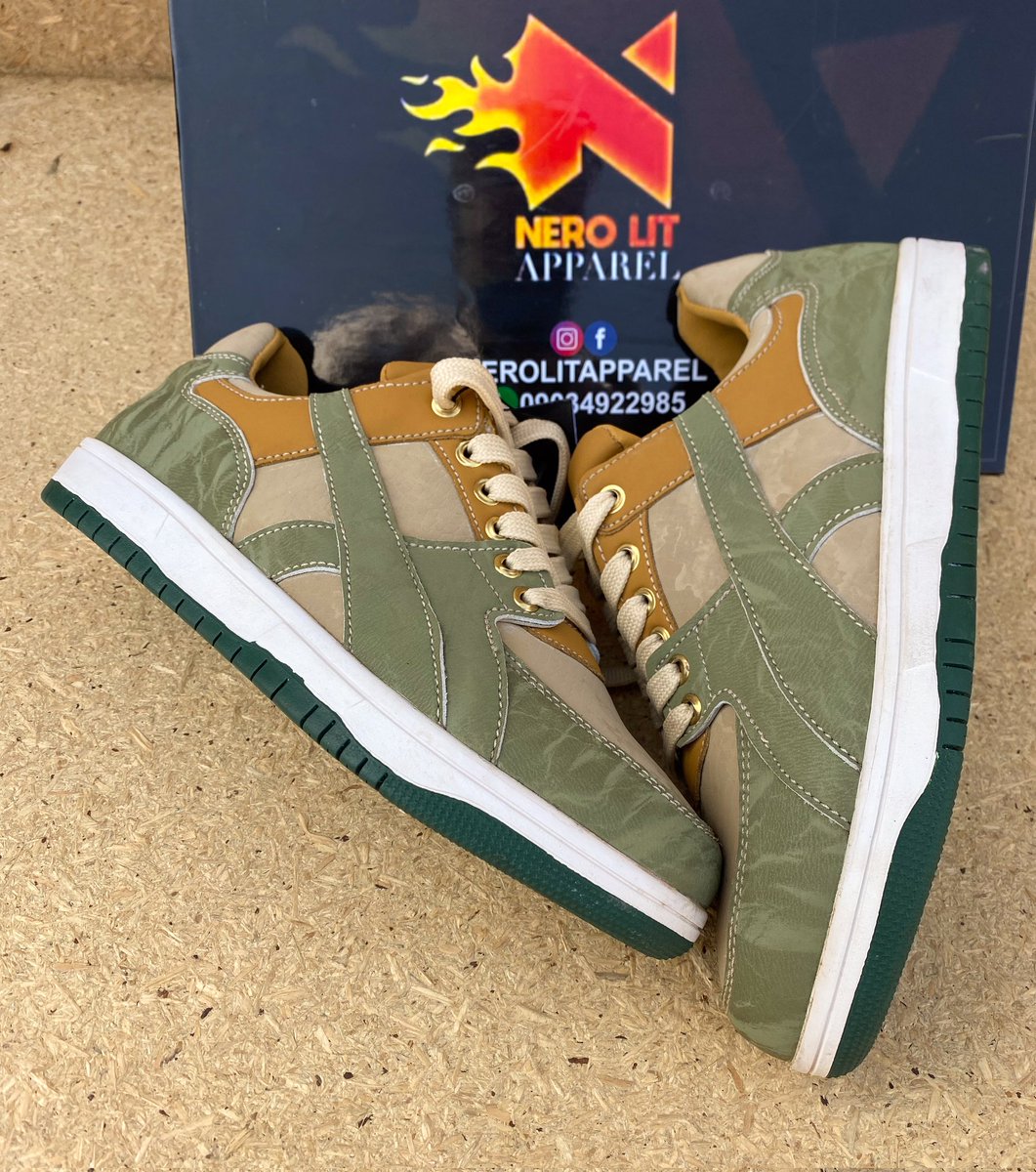 AaronDanjuma4's tweet photo. Same design 
Different colors 
Different materials 
Different soles

This is to prove how good I am 😊 
You can trust me with your orders https://t.co/ezajX1yVRc