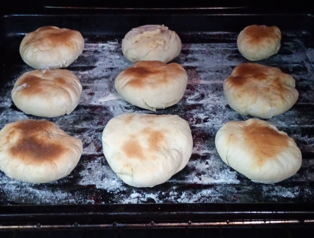 AlguienPorAhí (^_-) tweet media