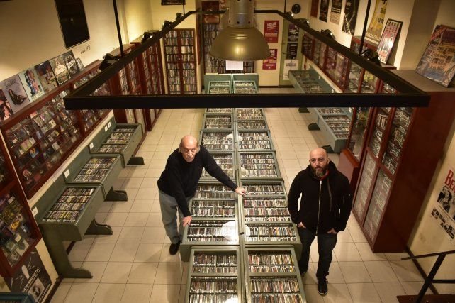 Albumsphere tweet media