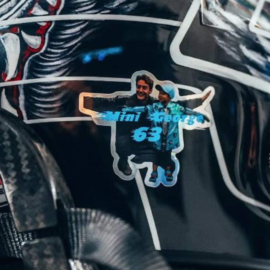 delilah⟢ tweet media