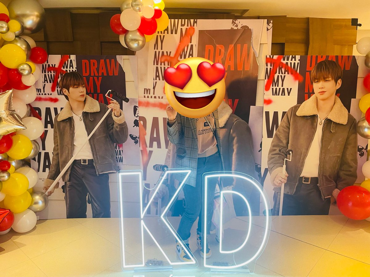 jaydkhere's tweet photo. #KANGDANIEL
#강다니엘
 Wow! It’s been 3 years since I first attended @kd_officialx’s concert here! Such an unforgettable experience🥰🤌🎉 https://t.co/hwnBg3IHtV