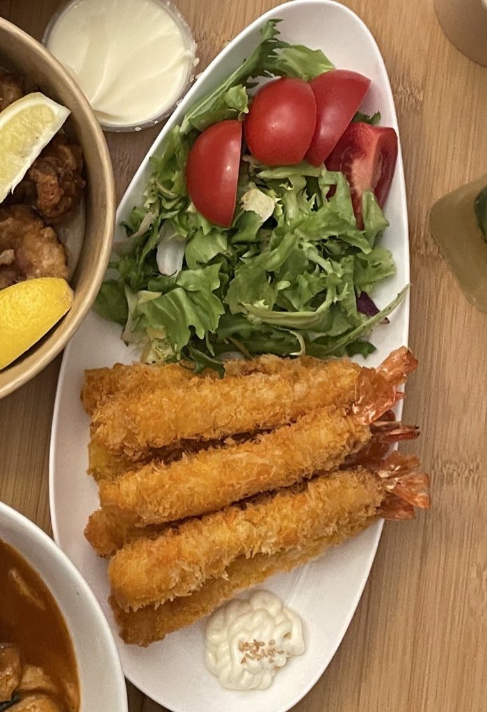 ์ผ์์์ ๐ฑํคํธ๋ญ tweet media