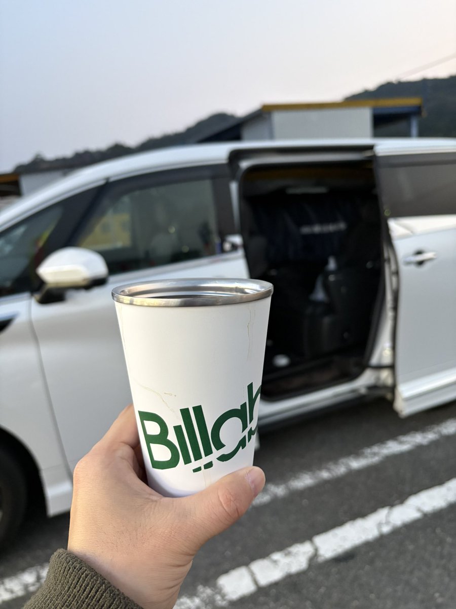 ひでＰ tweet media