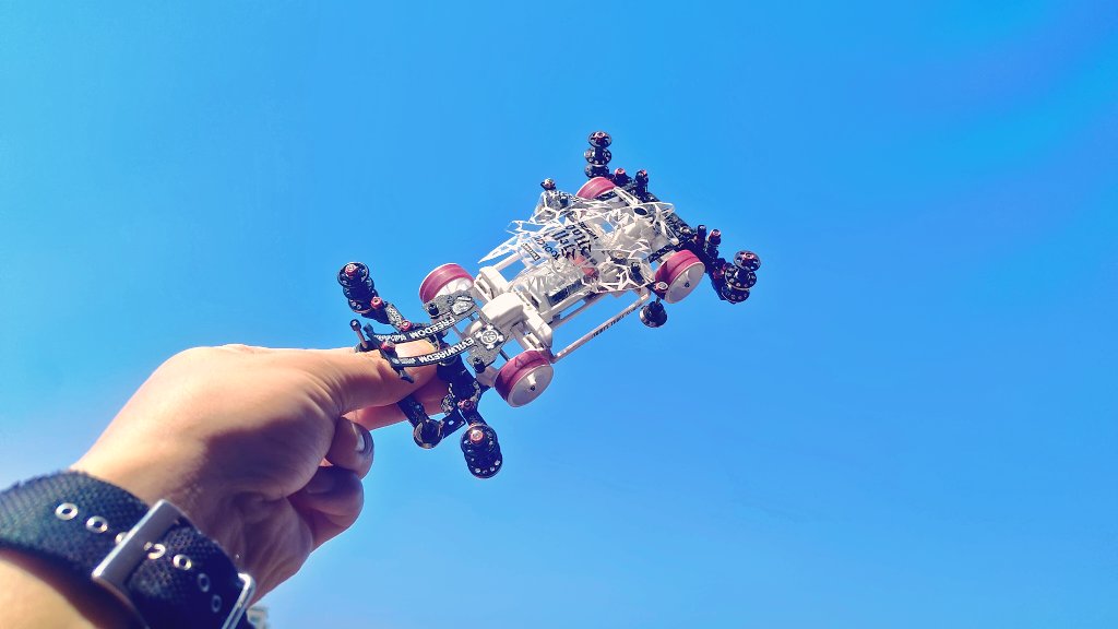 mt_field1's tweet image. 夜はHDB夜はHDB夜はHDB!!!!!!それまで大人しく家族サービス🙋🏻‍♂️✨
#ミニ四駆 #MA