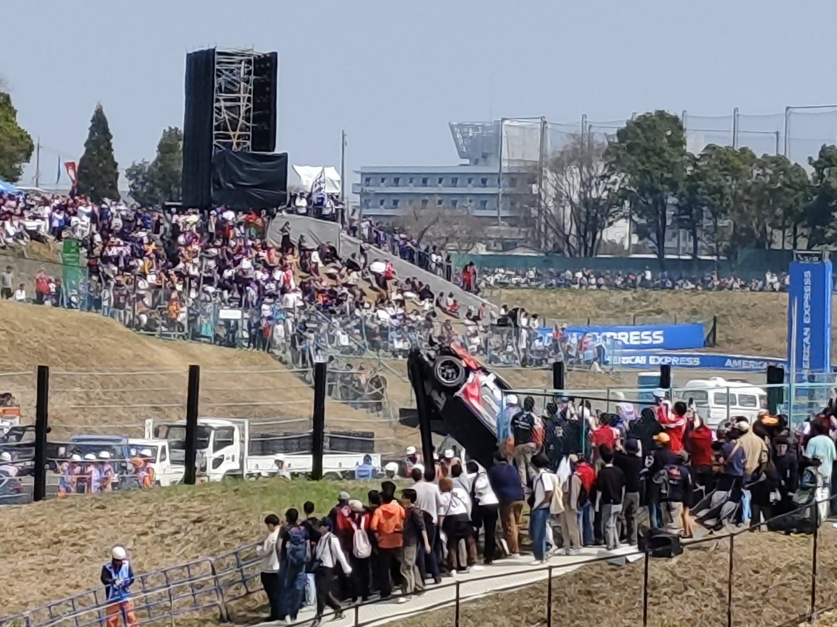 LancalSTI's tweet photo. @Ben_j_amin Take from west straight stand. Too far to clear shot https://t.co/zjbTpSgKZd