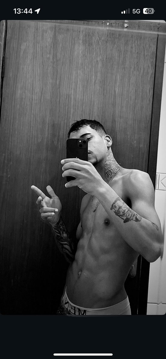 NovinhobiFlex tweet media