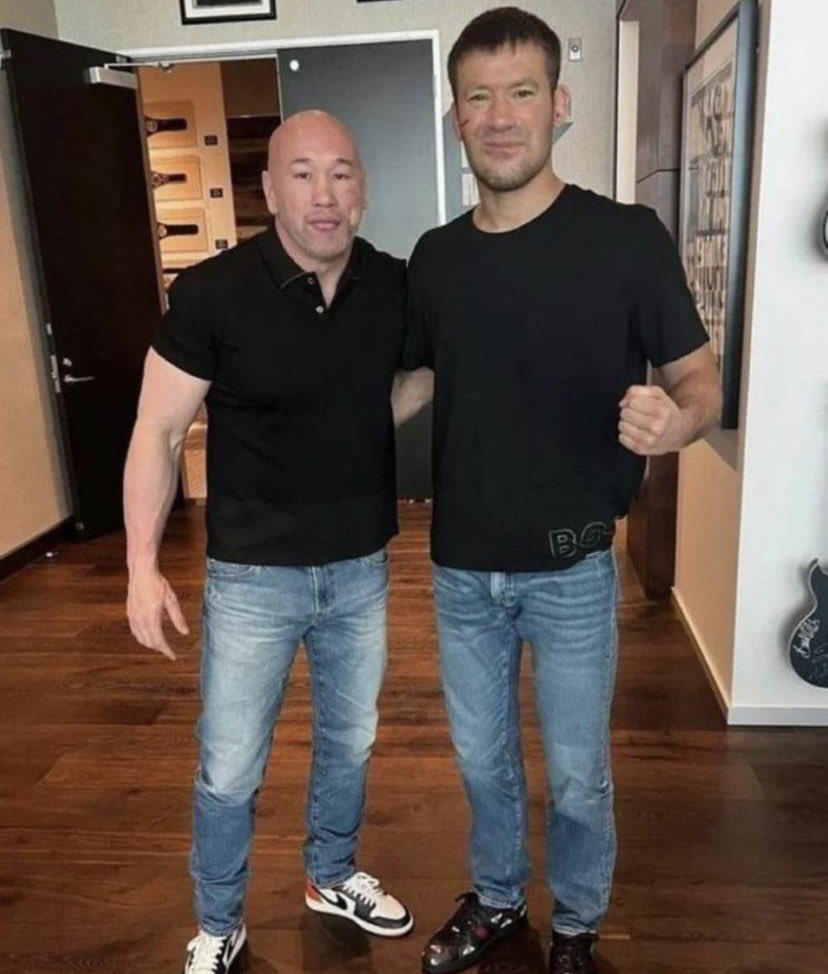 Dost thou even hoist 🛡️ tweet media