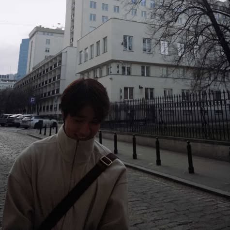 sabi 𝜗𝜚 tweet media