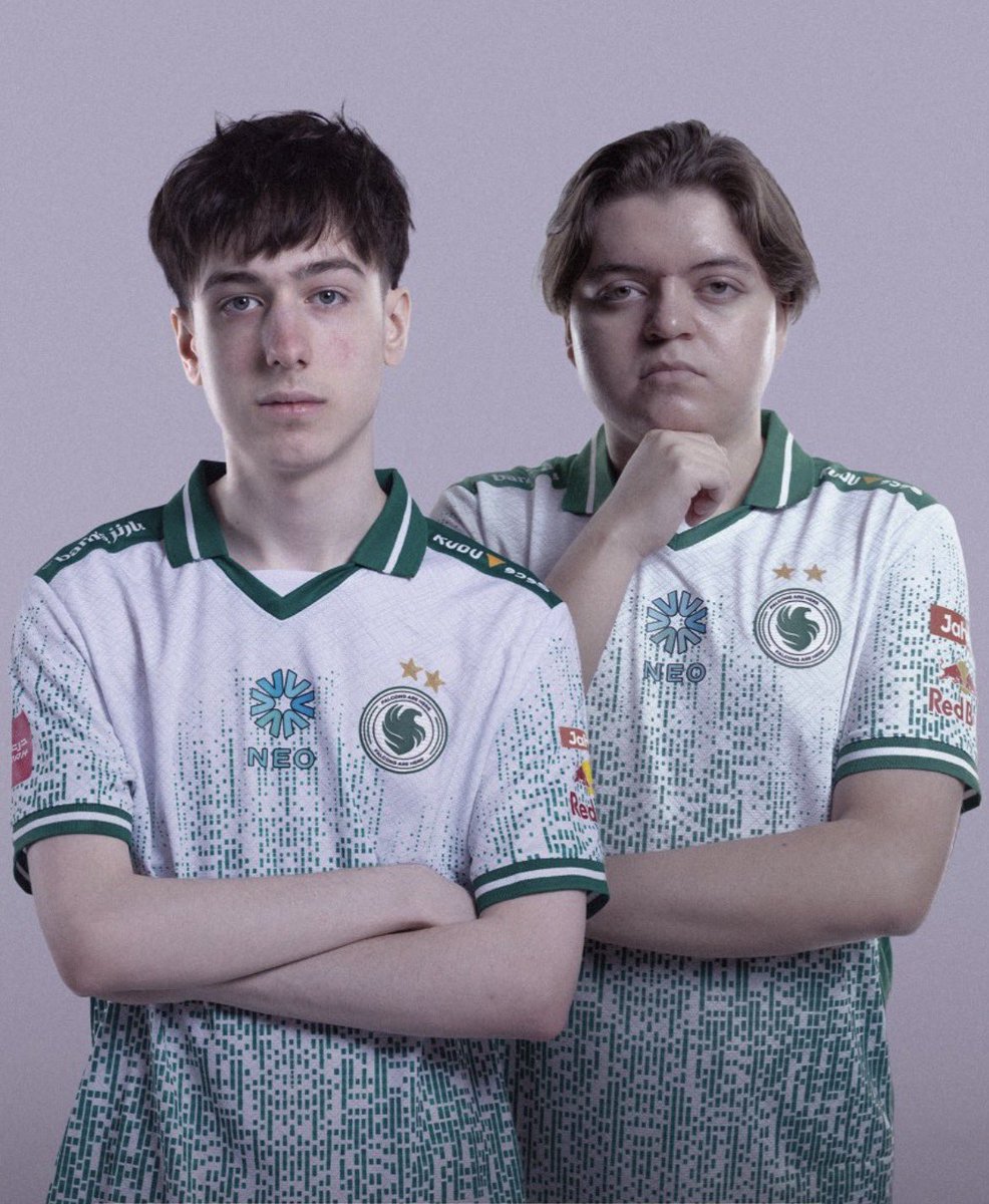 Pollo updates tweet media