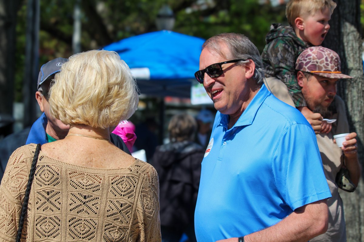 RhettforAlabama tweet media