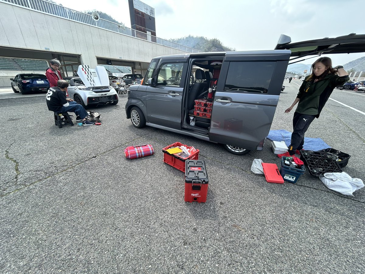 チキチーター横山-nbox tweet media