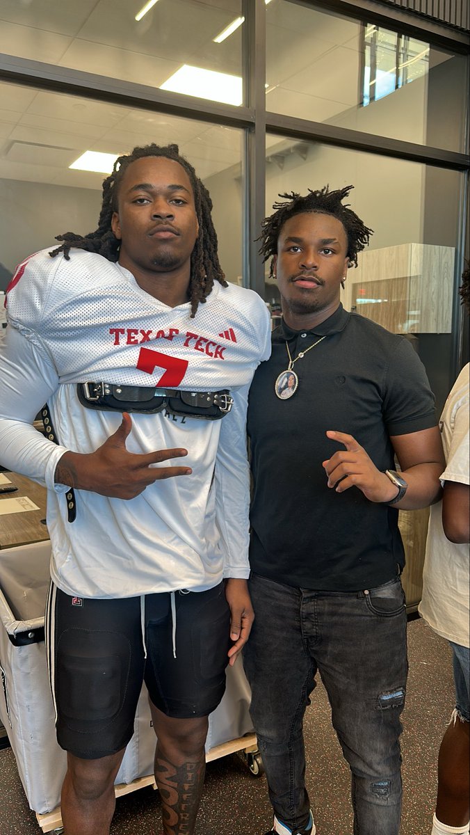 ๐ท๐๐๐๐ โ๐ฑ๐๐๐๐โ ๐ฉ๐๐๐๐๐๐ tweet media