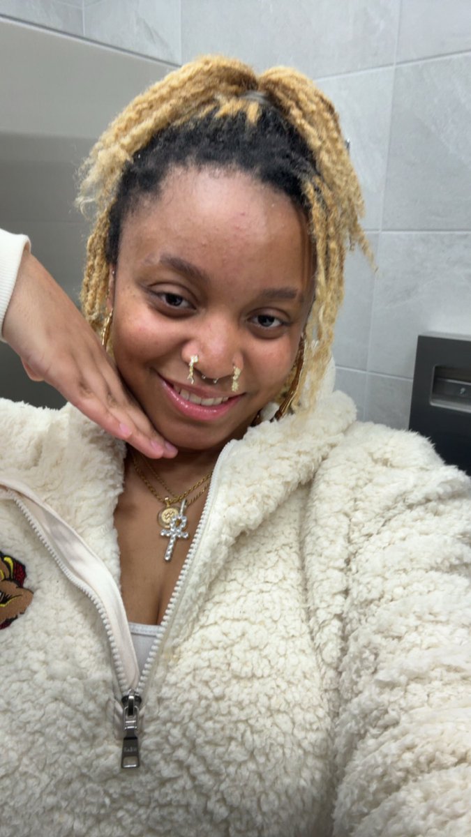 Hetty ⋆｡‧˚ʚ🍓ɞ˚‧｡⋆ tweet media