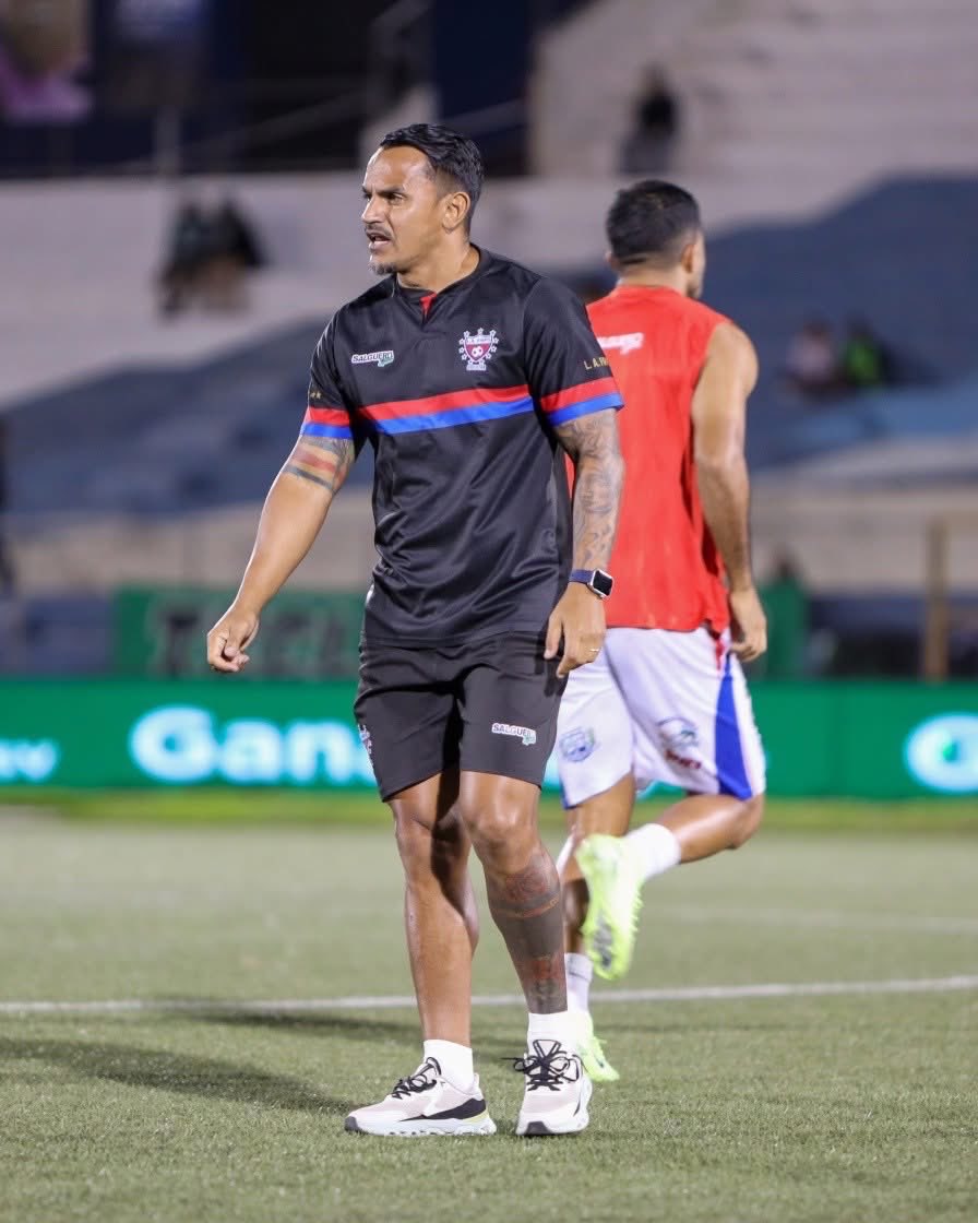 danylopez tweet media