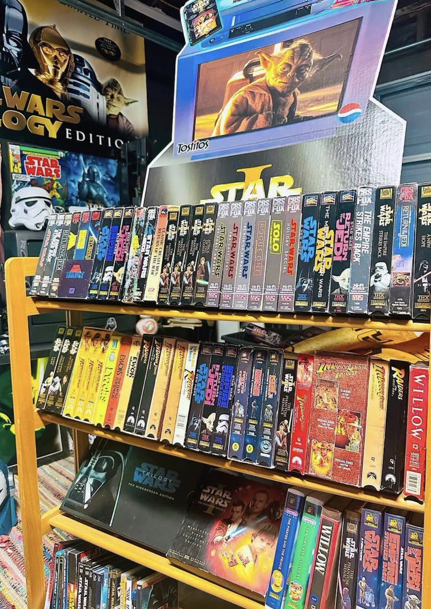 Star Wars Thrifting ♻️ tweet media