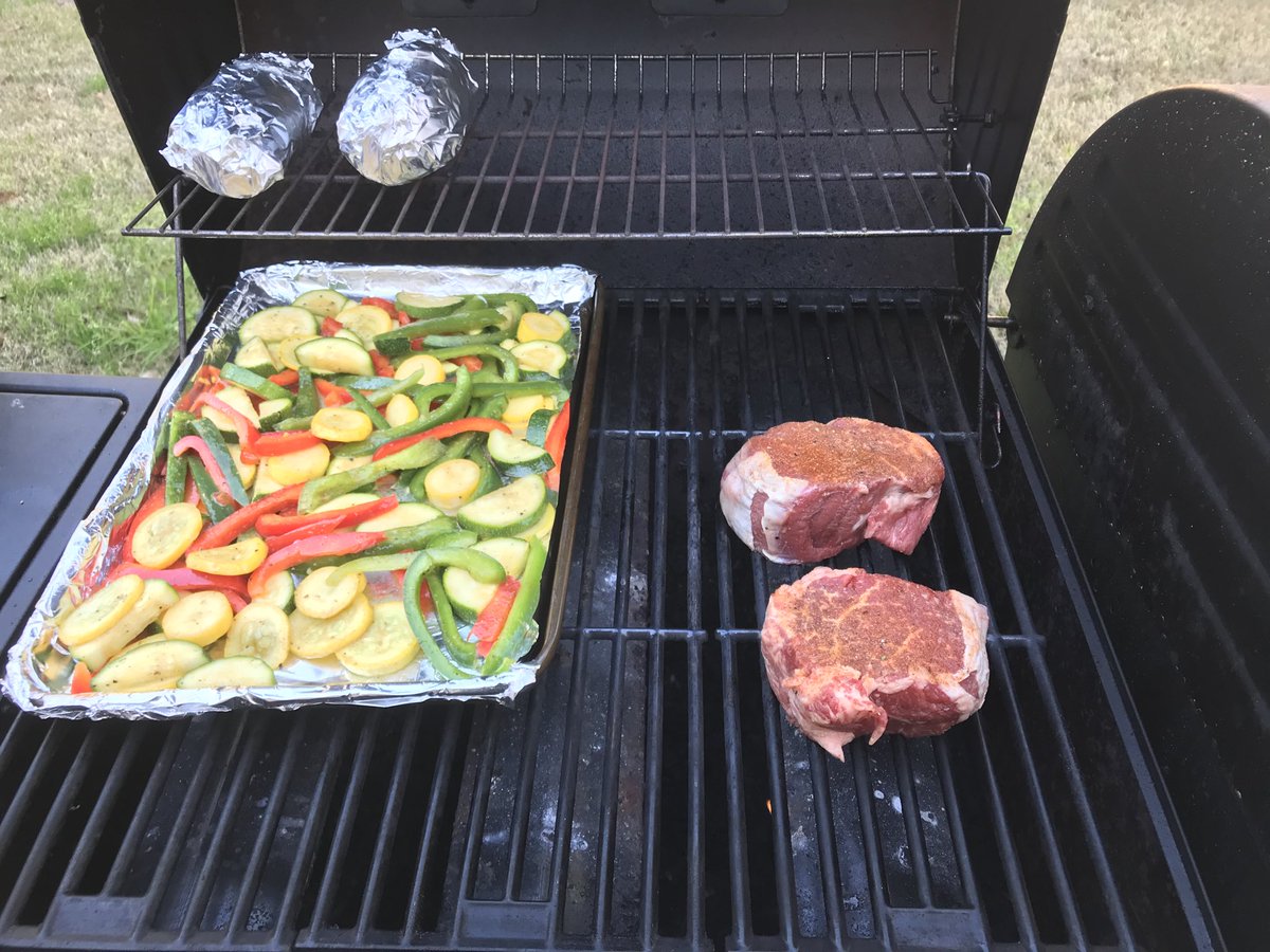 Christopher tweet media