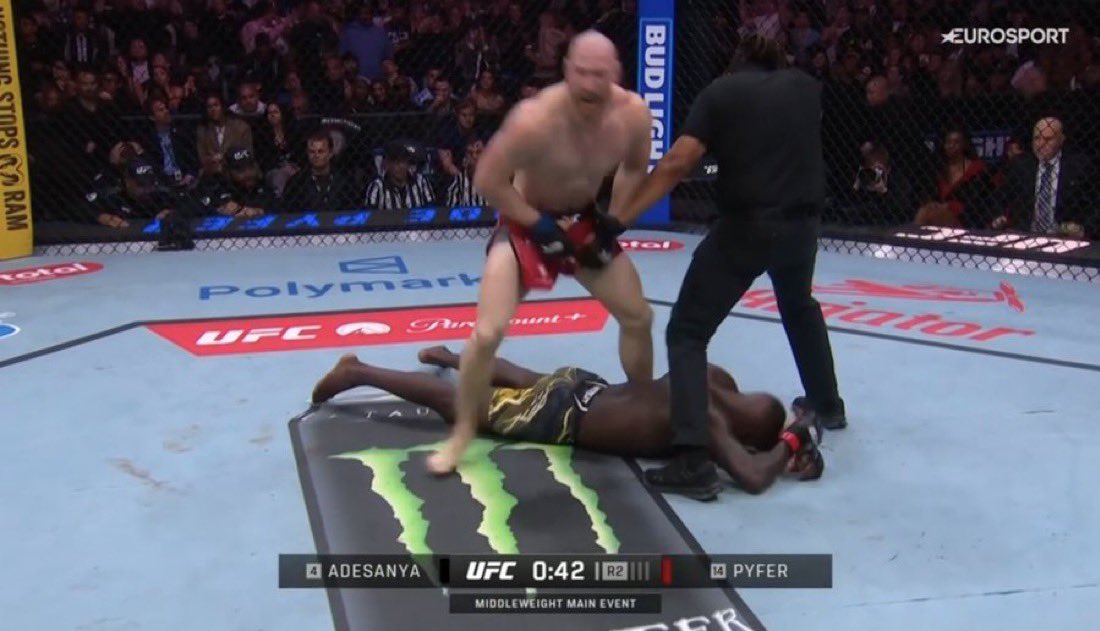 Spinnin Backfist tweet media