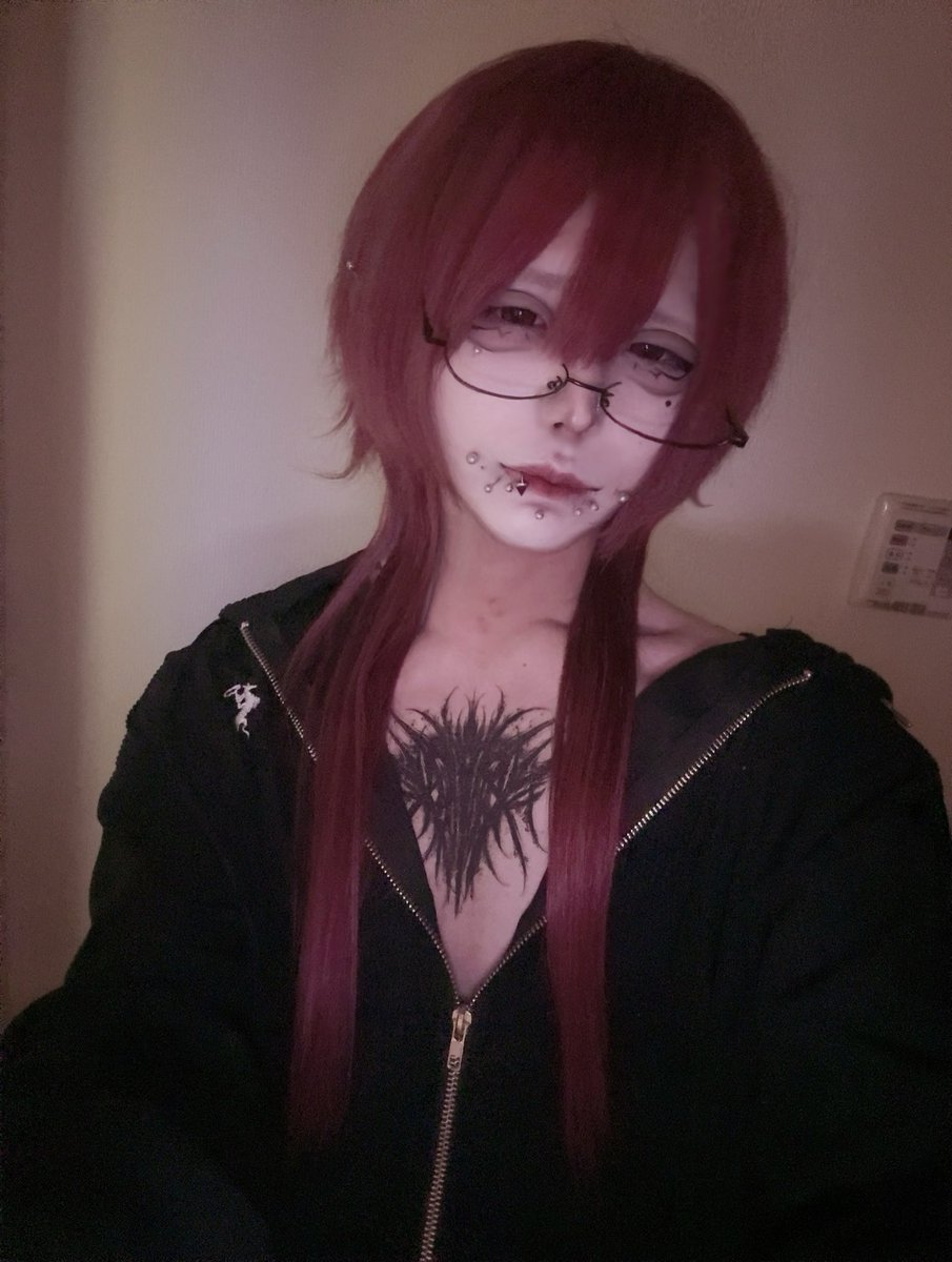 Valentine tweet media