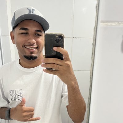 G_vidaaa's tweet photo. #NovaFotoDePerfil https://t.co/NeZsGtqJkJ