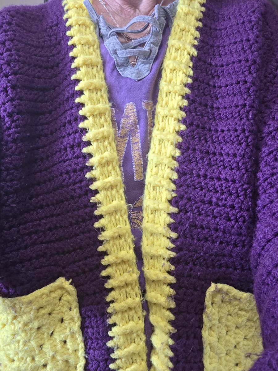 Pam Bray tweet media