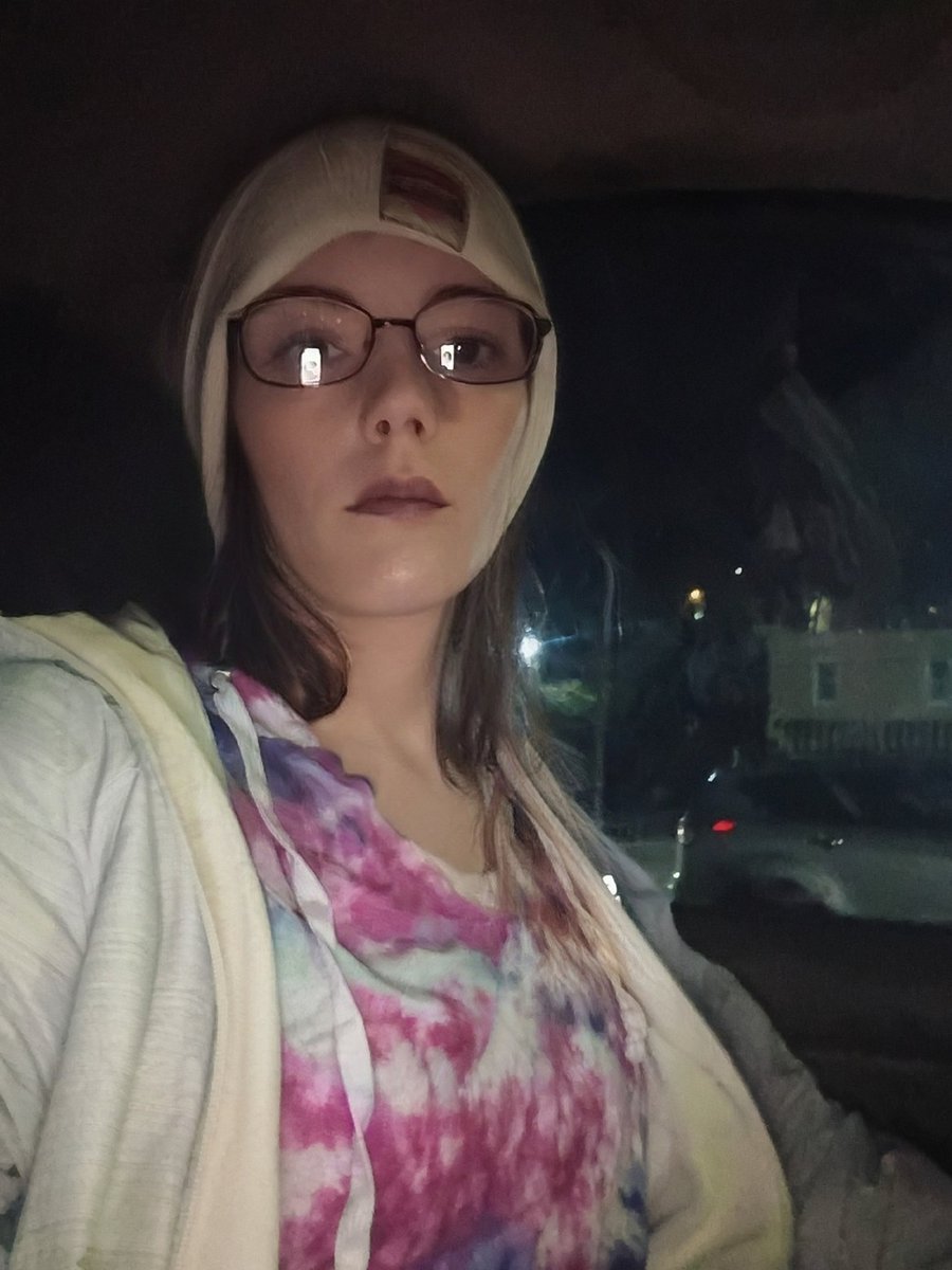 Dolores 🏳️‍⚧️ tweet media