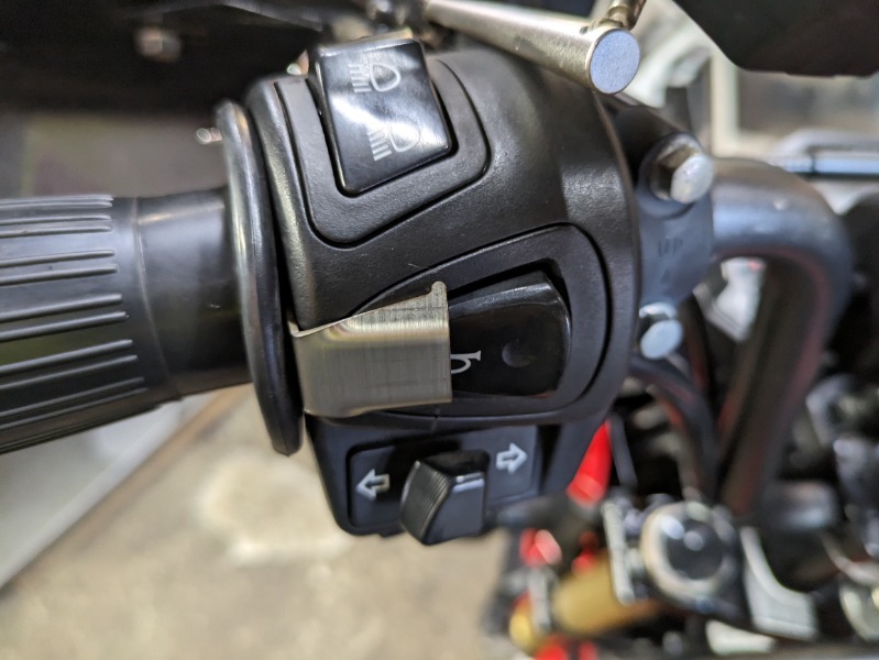 おりもとみまな25年8月20日ばくおん19巻モジャスピンオフ3巻同時発売予定! tweet media