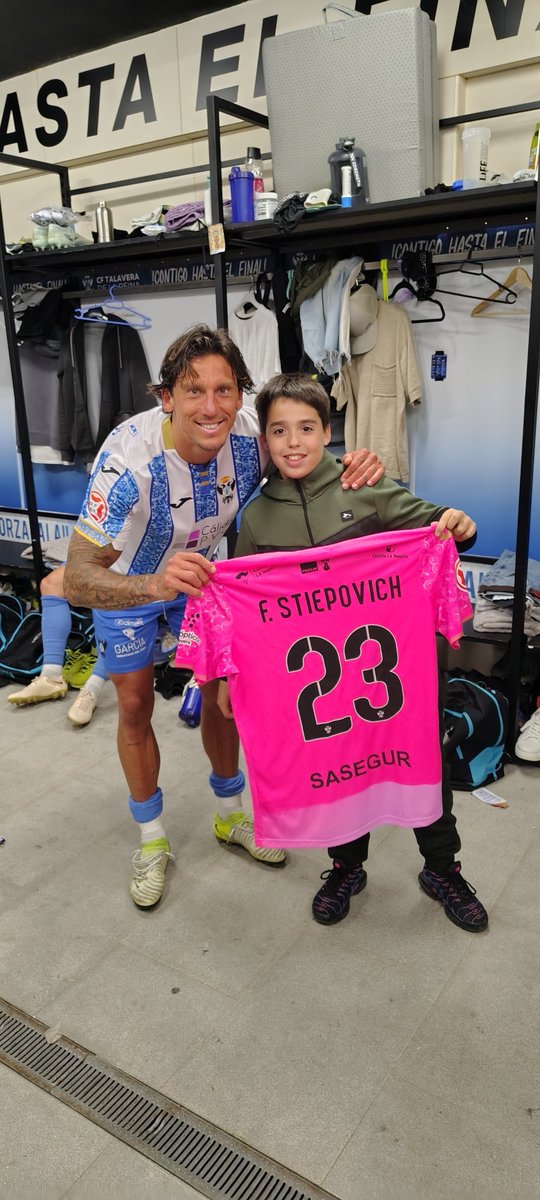 Una forma de vida🇳🇮 tweet media