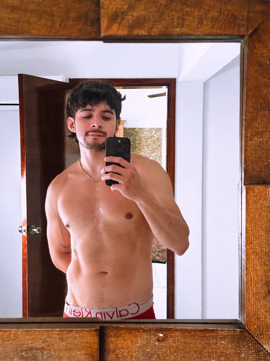 Γανυμήδης (@nefiletes) on Twitter photo 