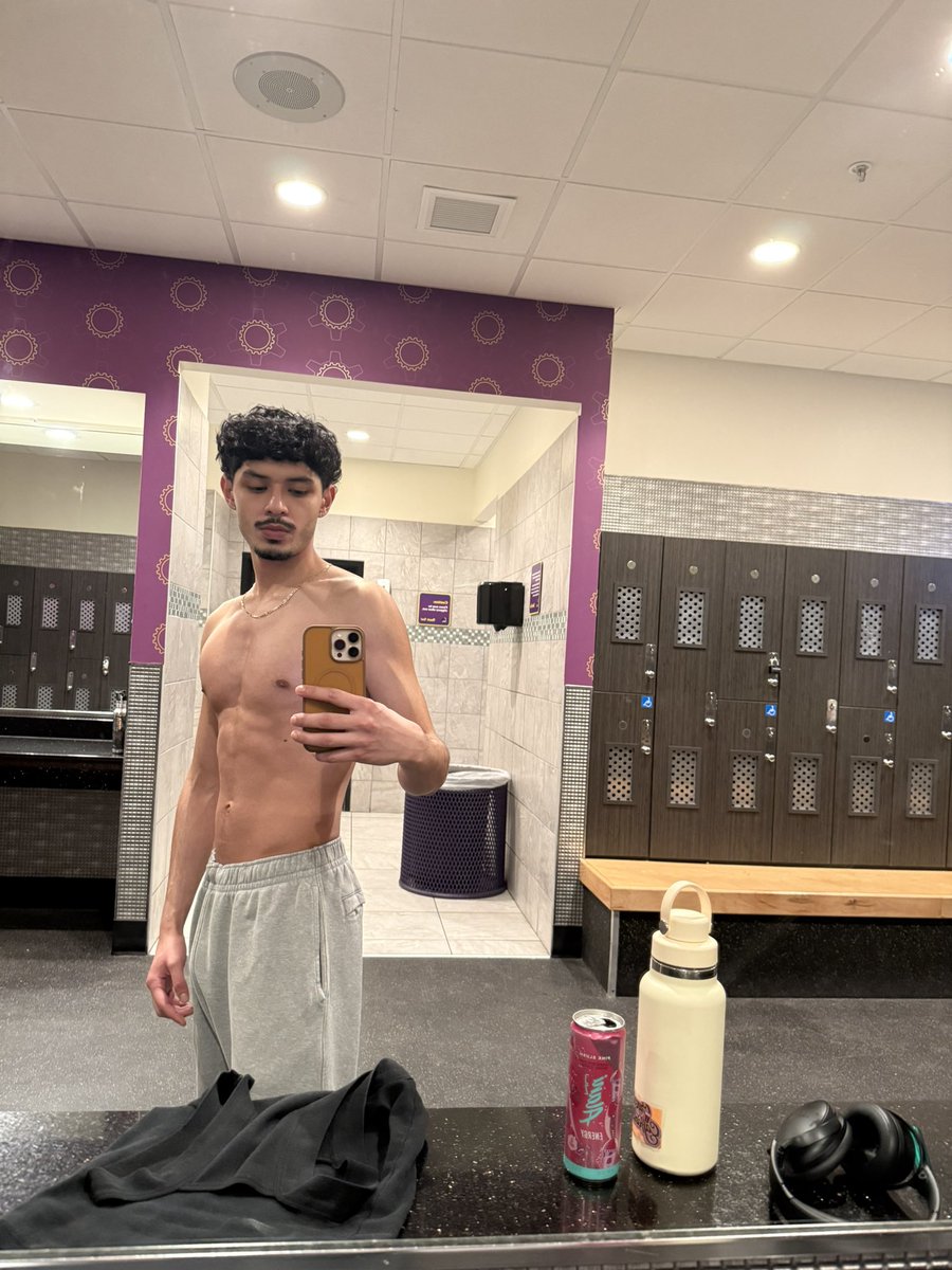 Octavio🖤 tweet media