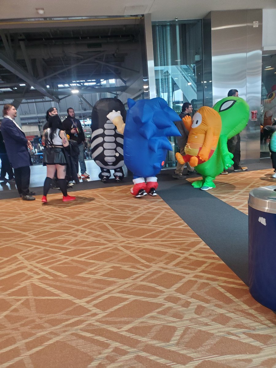 Gogglecandy ➡️ Anime Boston tweet media