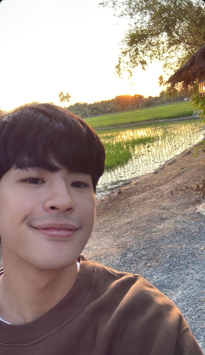 𝐌𝐚𝐫𝐤 tweet media