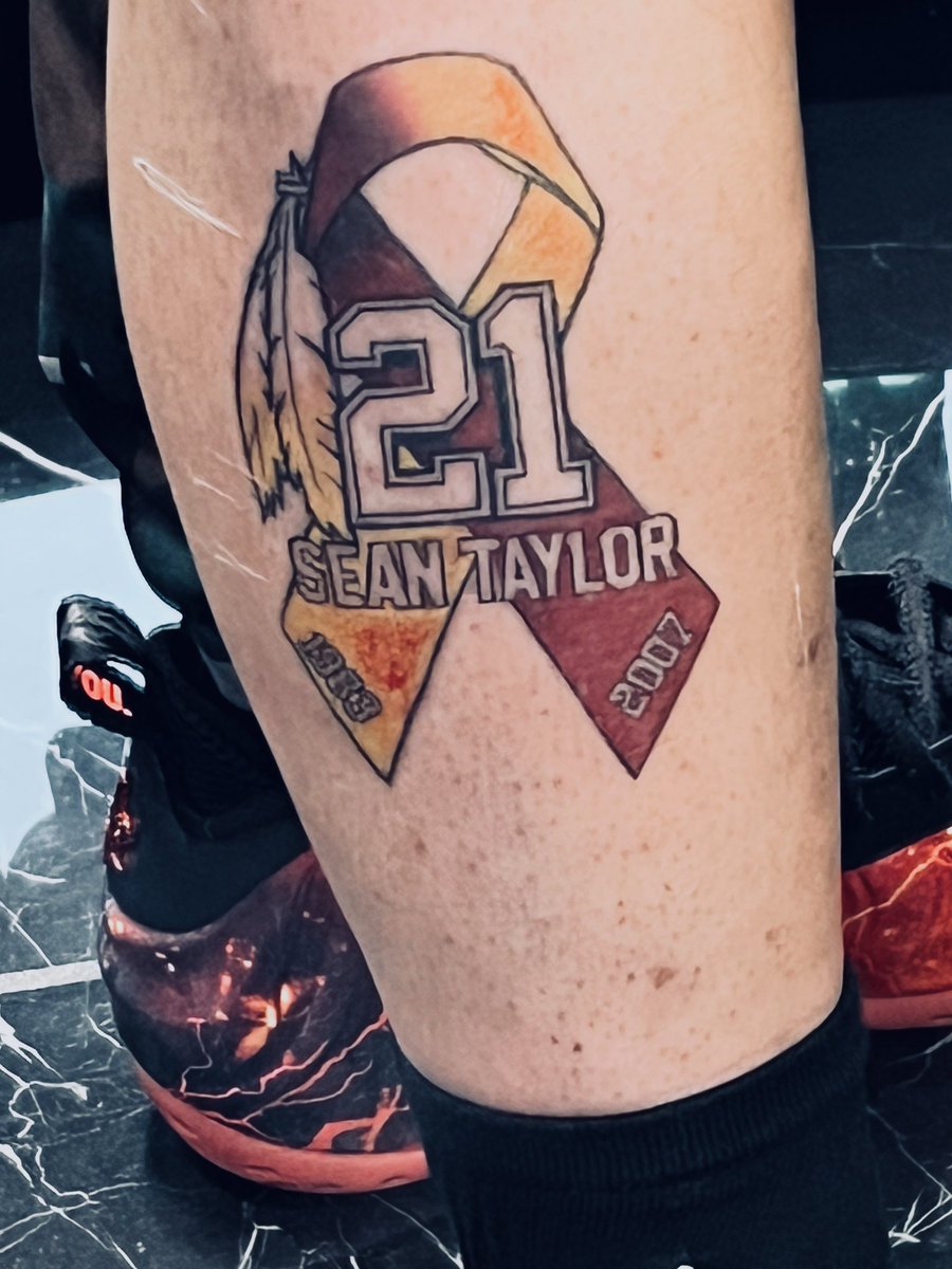 🔥Bmore Lit🔥 tweet media