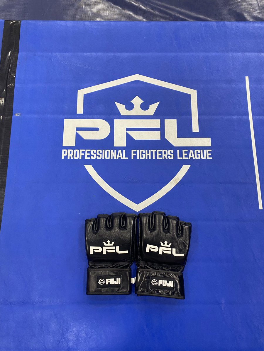 PFLグローブ！素晴らしいブランドが作ってます！
<a href="/FUJISportsUS/">FUJI Sports</a>