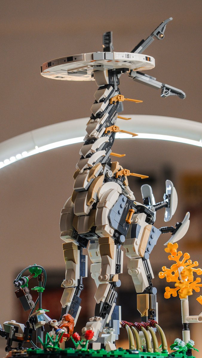 bajakering's tweet photo. Lego Tallneck | Horizon Forbidden West https://t.co/gRYjBi0Yvj