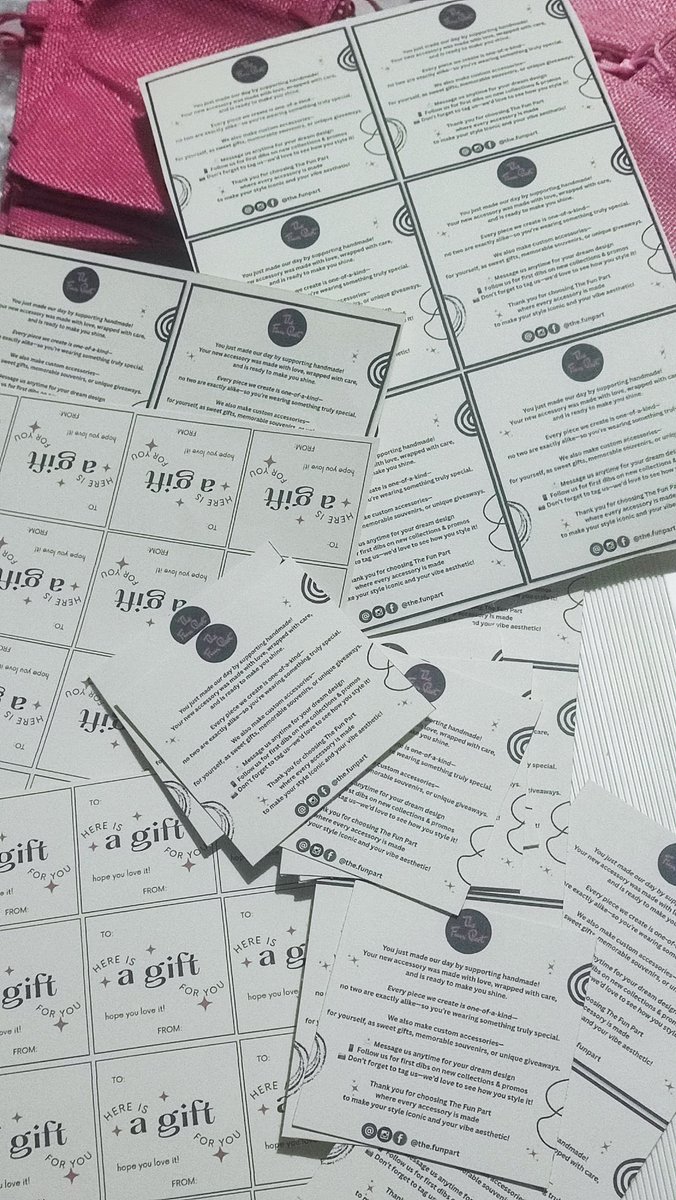 TheFunPart_'s tweet photo. Preppin’ up for packagings! 💗

#packaging #pack #packing #package https://t.co/WlMhviIDpK
