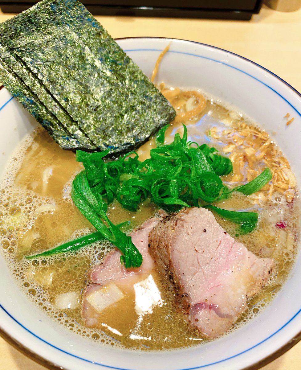 限定ハンターYOSHI tweet media