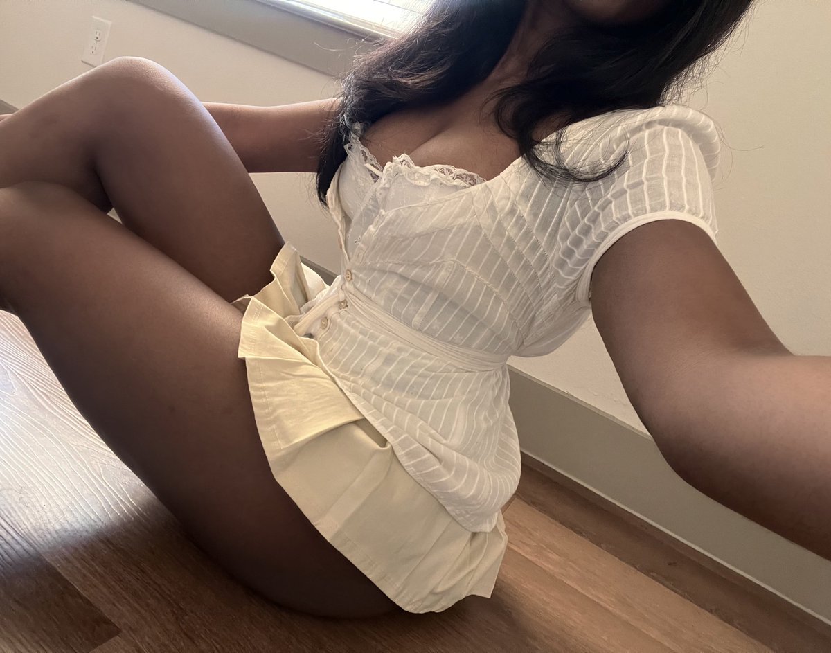 𝓝 ᥫ᭡༉ ‧₊ tweet media