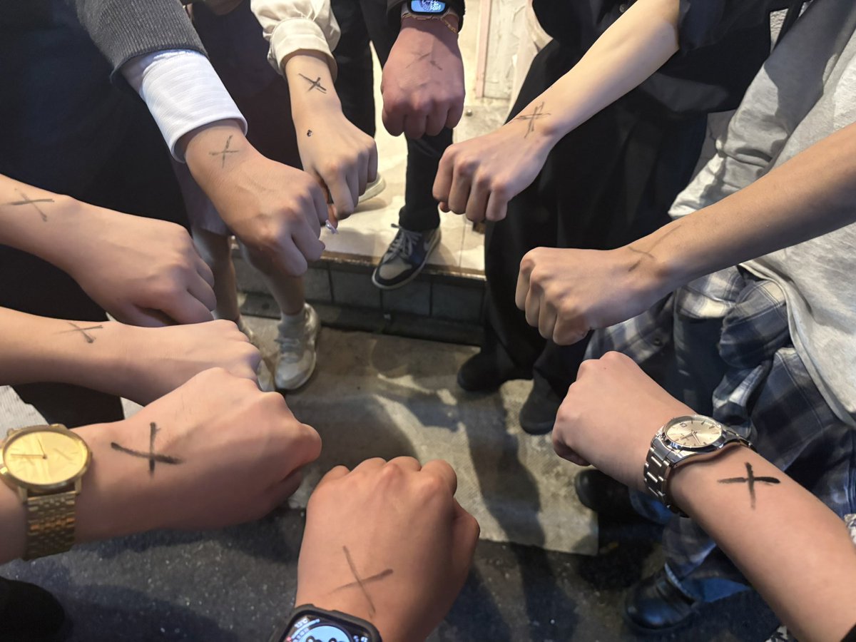 雫@4月転勤の民 tweet media