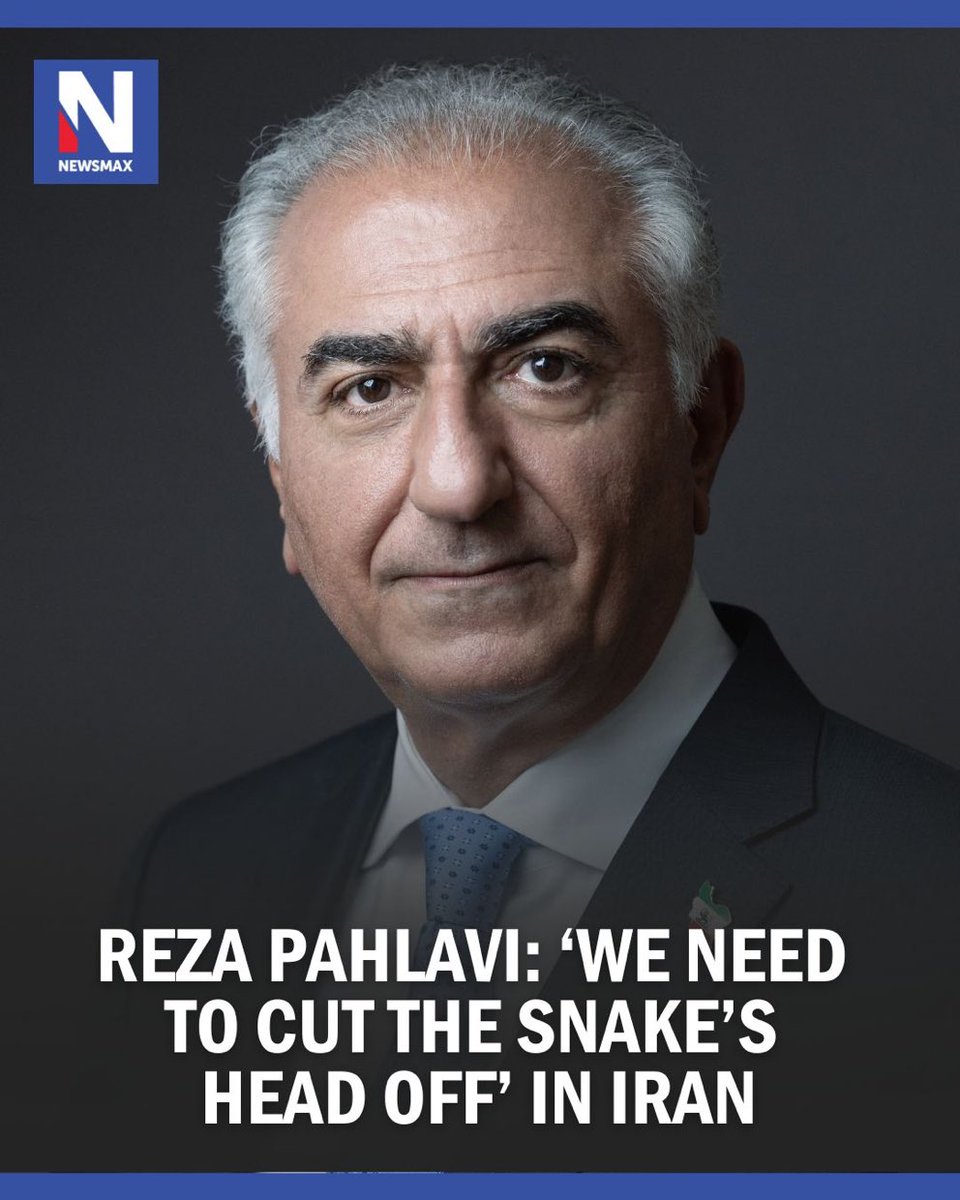 شاهزاده رضا پهلوی: باید سرِ مار رو در ایران قطع کنیم.